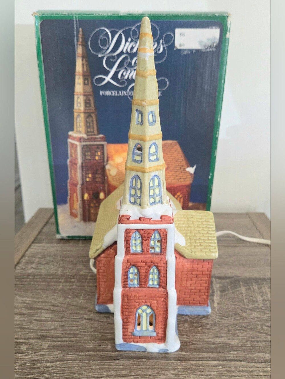 Dickens of London St. Edmunds Church Porcelain Vintage Christmas Village 1991 SE